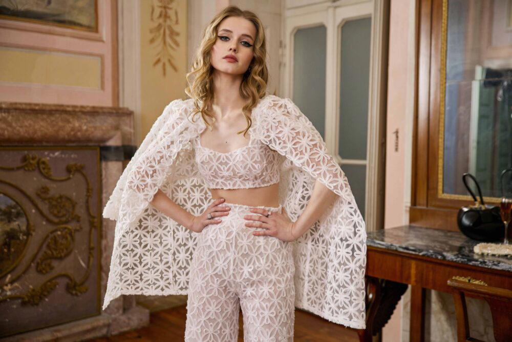 Helena - Image 2